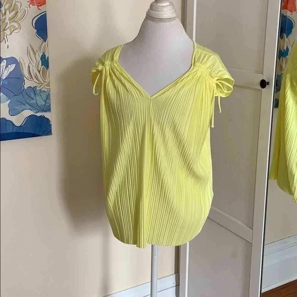 Alfani Top Light Yello Pleated Top - Size L